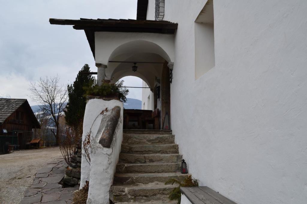 Ansitz Goller Hotel Rasun di Sopra Buitenkant foto